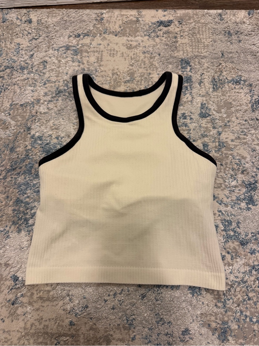 Lululemon Ebb to Street Cropped Racerback Tank
Top Contrast